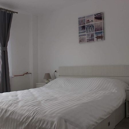 Apartament Anais Calimanesti Exterior photo