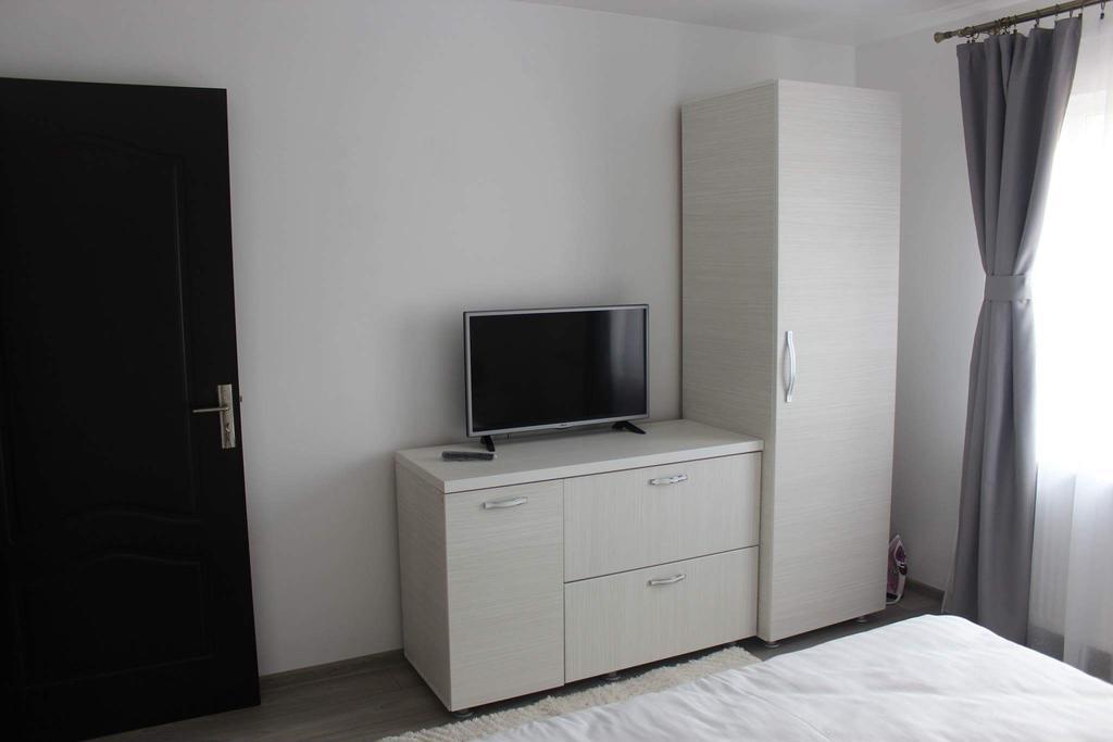 Apartament Anais Calimanesti Exterior photo