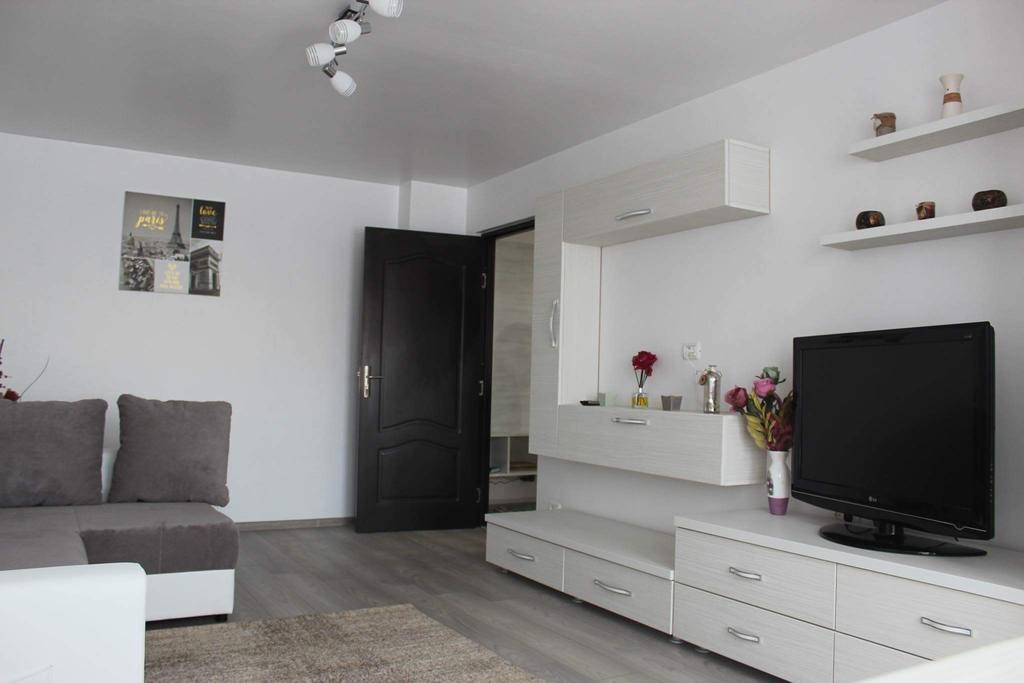 Apartament Anais Calimanesti Exterior photo